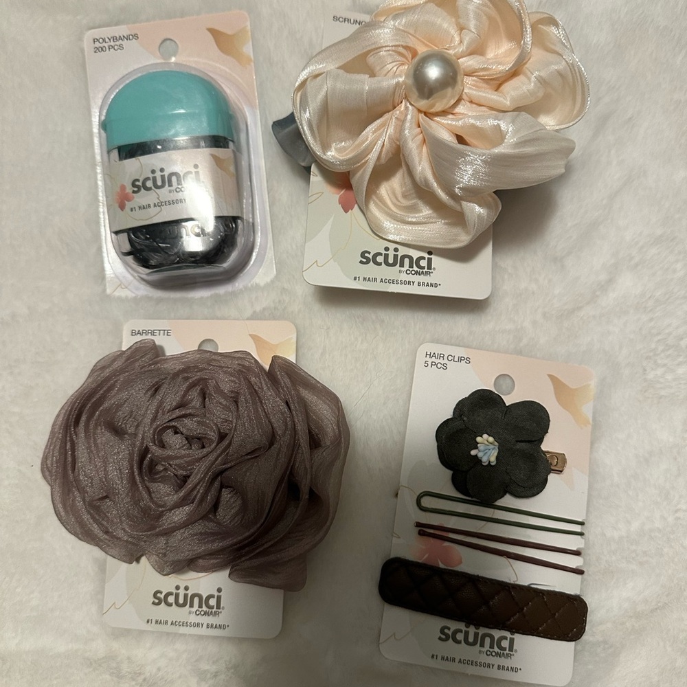 Brand new hair accessories from Scunci!